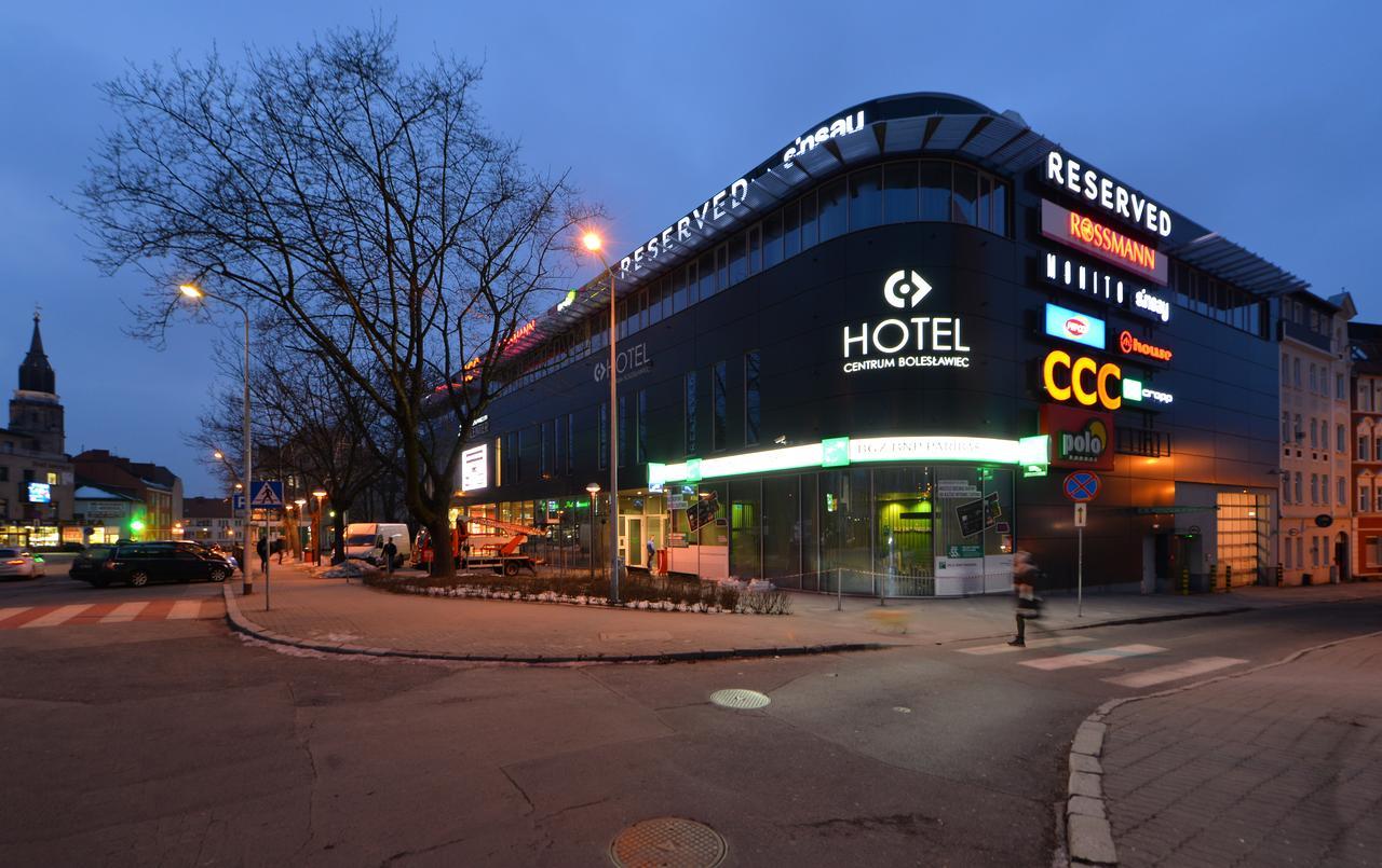 Hotel Centrum Болеславец Екстериор снимка